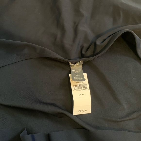 Aerie Bandeau Cut-Out One-Piece - Picture 3 of 4